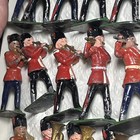 John Hill Co (JOHILLCO) Coldstream Guard 29Pc Marching Band + Army Toy Soldiers — photo 8
