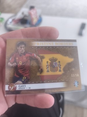 23/24 Topps Pristine Road to UEFA Euro Pristine Borders Gavi Gold Refractor /50