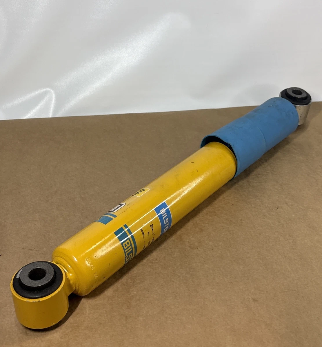 Bilstein B6 4600 Rear Shock Absorber 24-276801 Fits 2005-2015 Nissan Armada photo 4