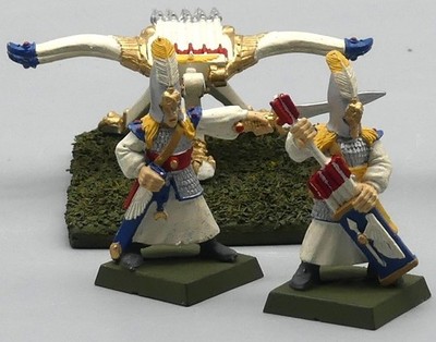 WARHAMMER  HIGH ELF REPEATER BOLT THROWER BOLZENWERFER MIT CREW METALL