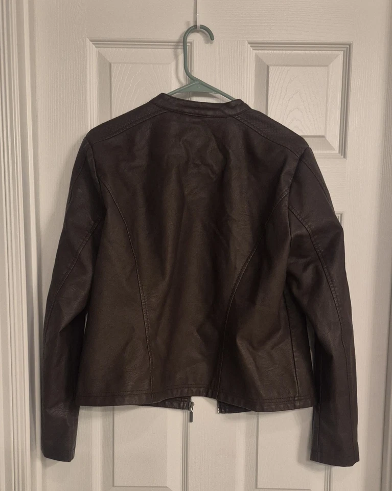 Baccini Ladies Brown Leather Jacket Size Large - Image 2 of 4