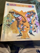 Harlem Globetrotters 1970 Magicians of Basketball Magazine/Program