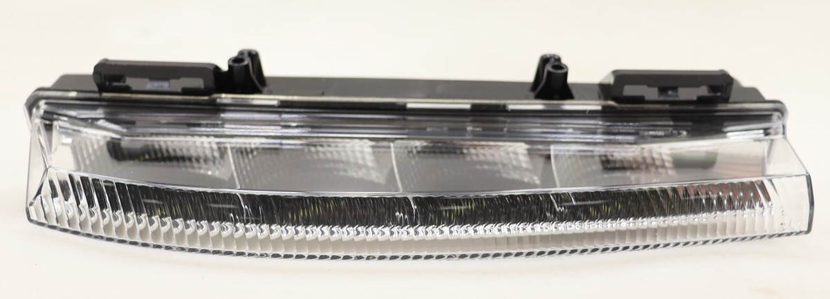 すっちー NEW OEM Mercedes-Benz LED Daytime Running Lamp Right