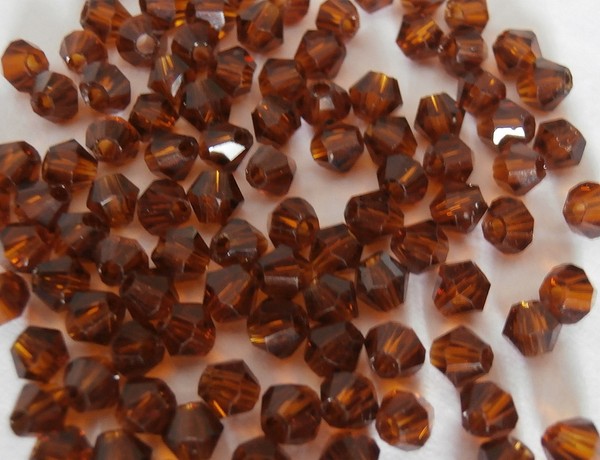 Tupi CRISTAL 100 piezas color marron * 3mm