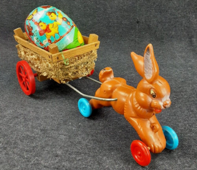 70er Jahre Osterhase Candy Container Box Gespann Wagen Osterei Pappmache Füllbox
