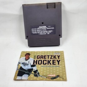 Wayne Gretzky Hockey (Nintendo NES, 1991) Cartridge /w Sleeve /w Booklet