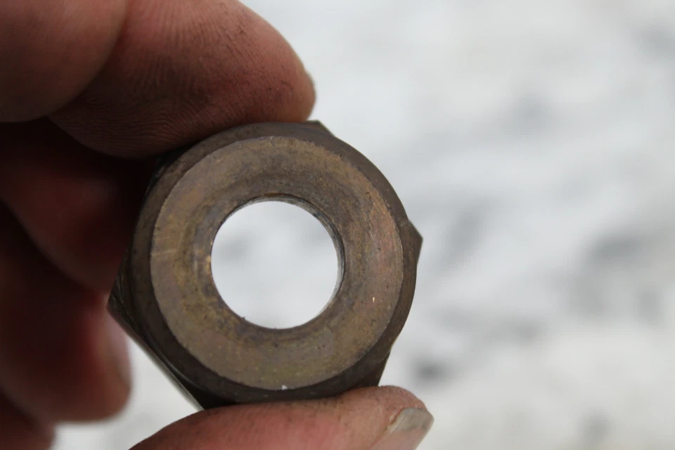 1995 KAWASAKI JET SKI 750 SX porca de cabo de direção 92015-526 - Imagem 3 de 4