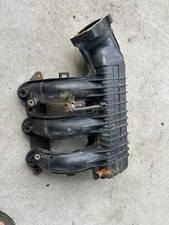 20 YAMAHA WAVERUNNER VX VX1050C AIR INTAKE MANIFOLD 6EY-13641-02-00