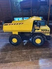 Hasbro Tonka Yellow Dump Truck 2012 #93918 T01 XMB-975 Large Toy Metal Plastic
