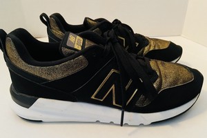 new balance 009 gold