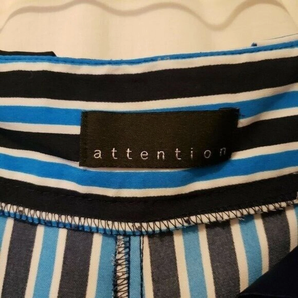 Pantalones cuadrados Attention para mujer talla 6 azul negro a rayas Foto 2 de 4