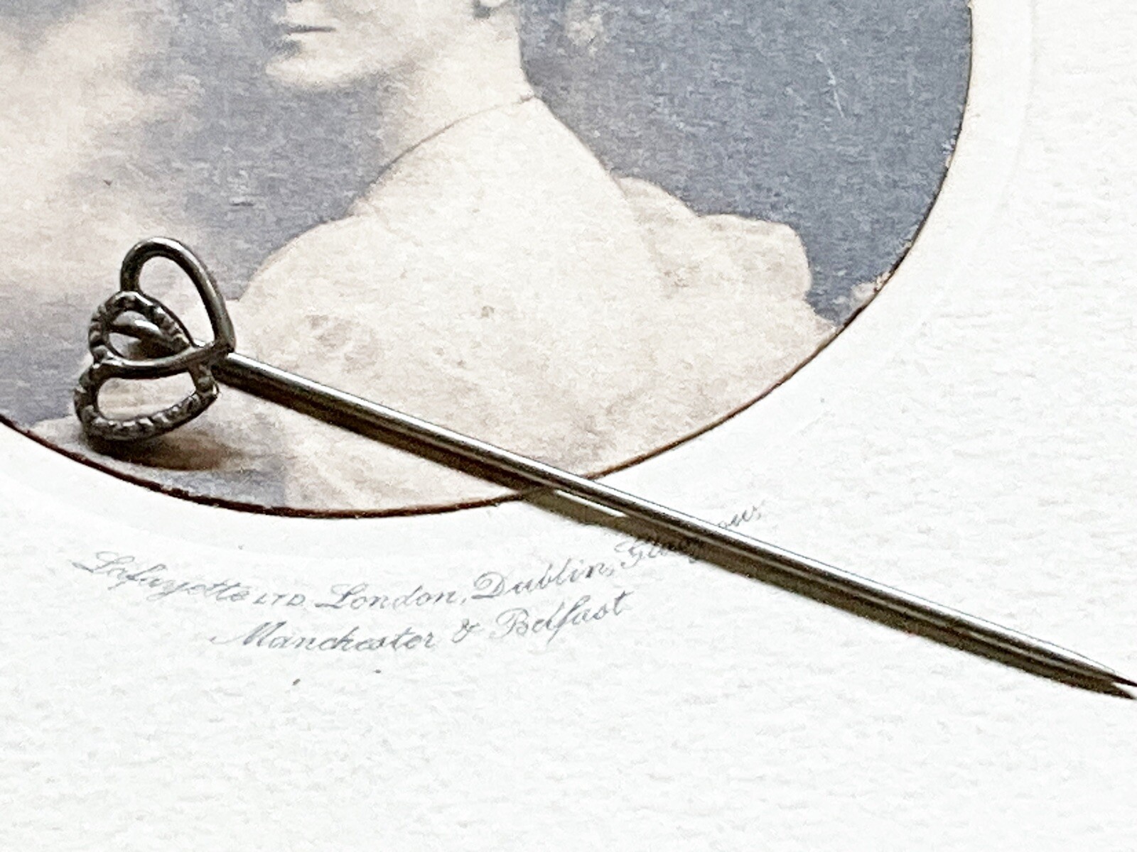 Antique Sterling Silver Interlocking 2 Hearts Sti… - image 4