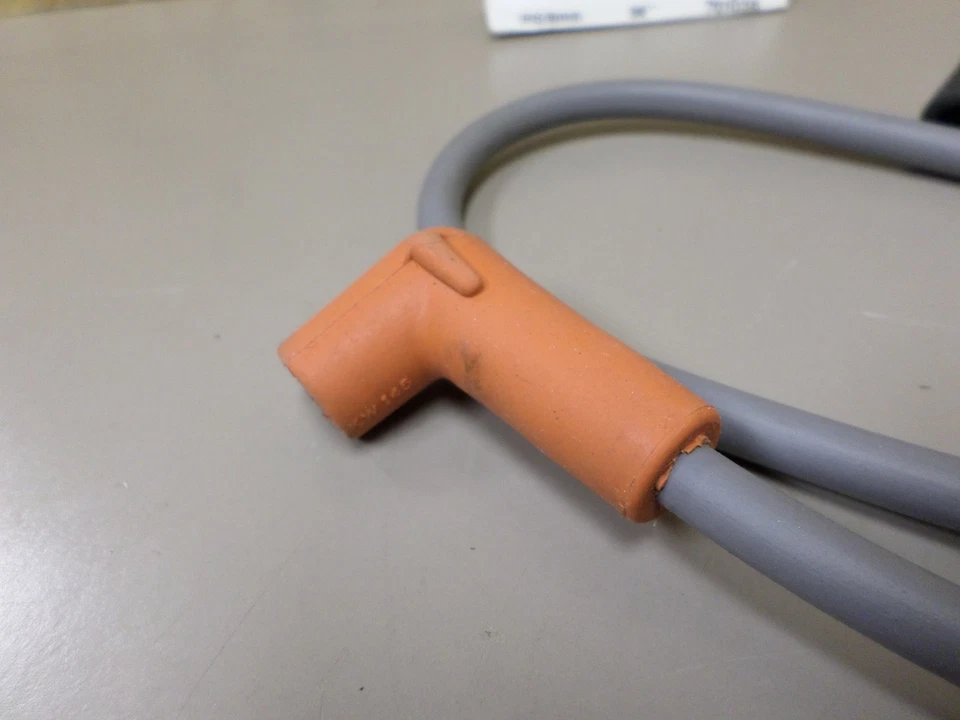 PowerPath 701038 Ignition Single Lead BELDEN 8mm 28 Inch Gray - Image 2 of 4