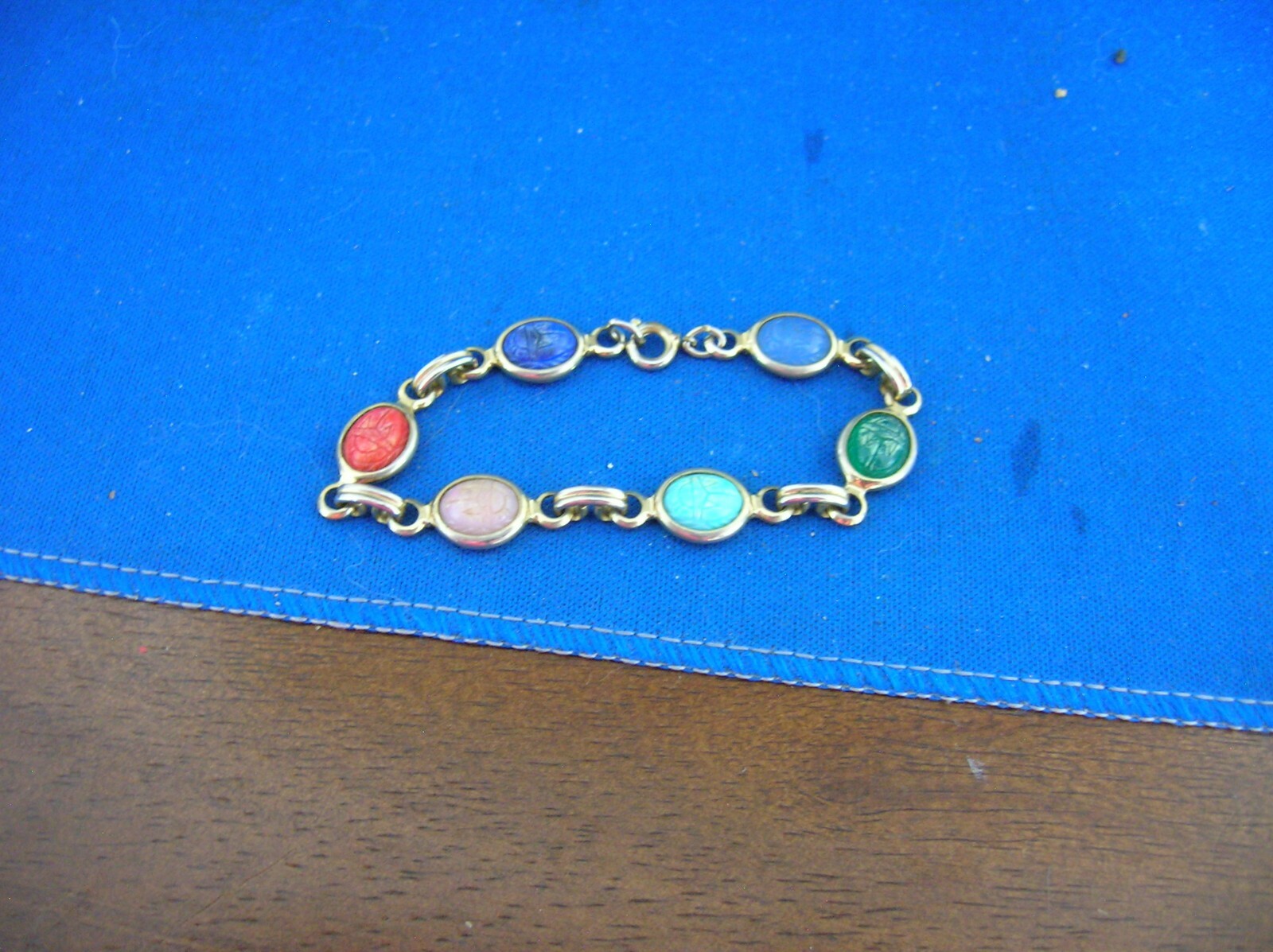 Picture 1 of 4
