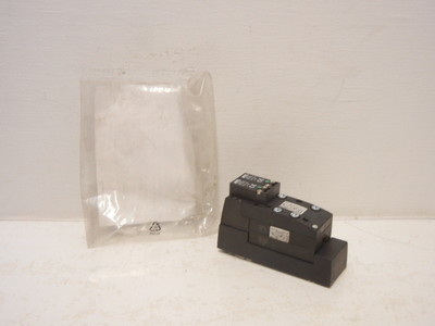 REXROTH BOSCH 261-108-130-0 NEW PNEUMATIC VALVE 2611081300
