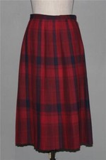VTG Long HIGHLAND QUEEN Black Red Tartan Plaid Pleated Wool Skirt Wms 10 EXC