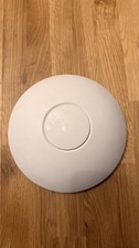 Ubiquiti Networks UniFi AP LR Long Range Access Point with wall bracket