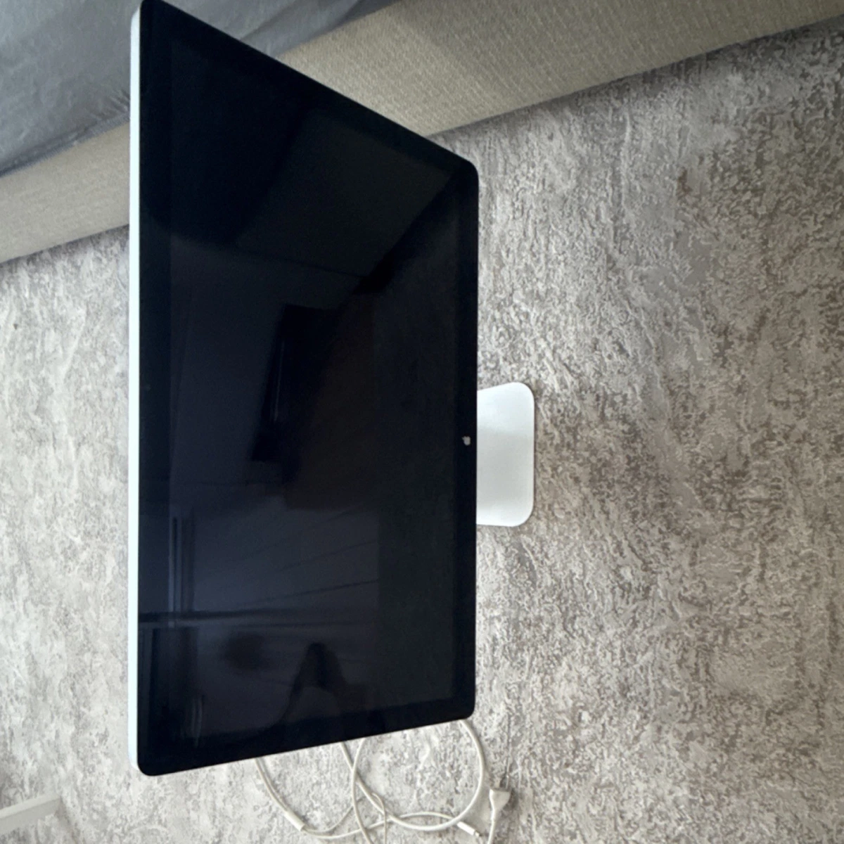 Apple iMac 1 TB 2011 Released Apple Desktops & All-In-One