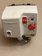 Honeywell WV4460E2014 Power Vented Water Heater Gas Valve Used