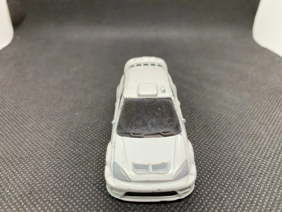 Majorette - Ford Focus Mk1 WRC Blanco - Diecast - Escala 1:64 - USADO Foto 4 de 4