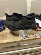 Brooks Men  s Ghost 17