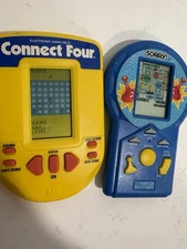 CONNECT FOUR  4 And Sorry Electronic   Travel Handheld Game 1995 1996 Lot Bundle