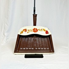Vintage Retro JV Reed Brown Floral Tin Metal Botanical Folk Art Dustpan~USA~