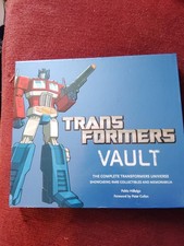 Transformers Vault: The Complete Transformers Universe - Showcasing Rare Collect