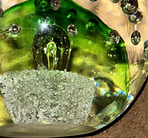 Vintage Murano Style Green Clear Bubble Art Glass Paperweight Hand Blown 4x3.5" - Picture 12 of 13