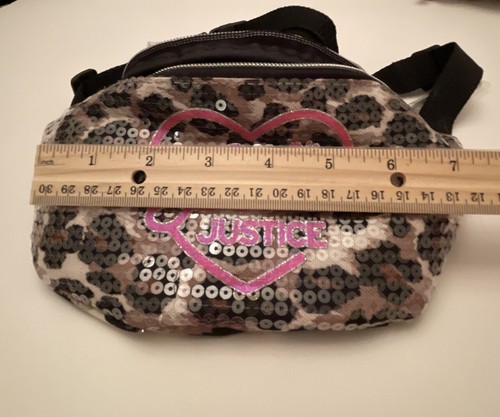 Justice Fanny Pack Sequined And Sparkly Leopard Print With Pink Logo And Tassel - Picture 8 of 9