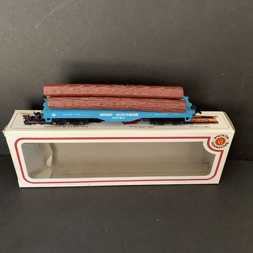 Bachmann Train HO Great Northern #42764 Flat Car Log Carrier with 3 Logs as Load - Picture 2 of 11