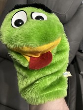 Vintage 1980s Plush Green Frog or Snake Hand Puppet Made In Korea 8 x5