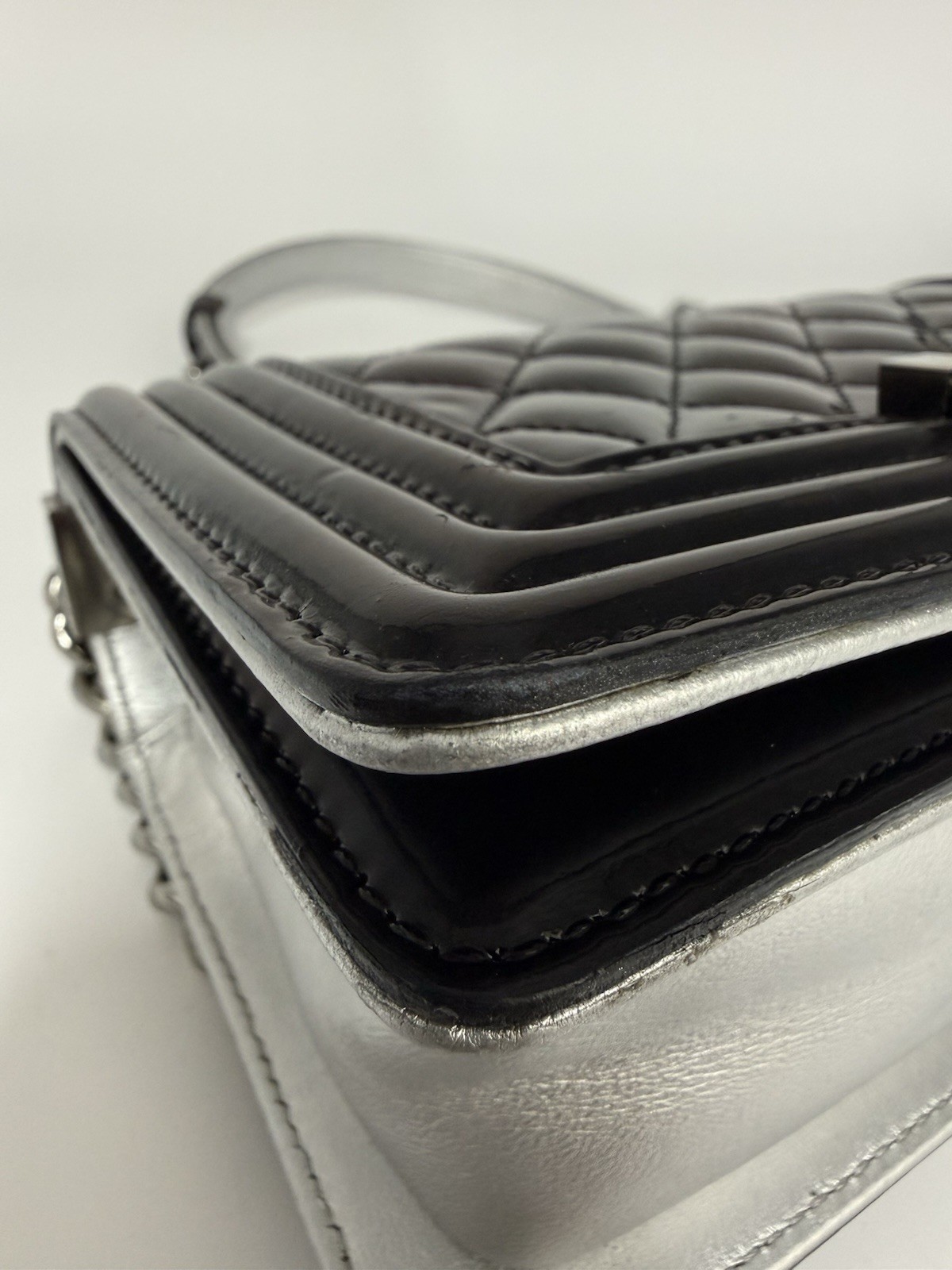 Chanel Plexiglass Pattern Two Tone Boy Bag - image 12