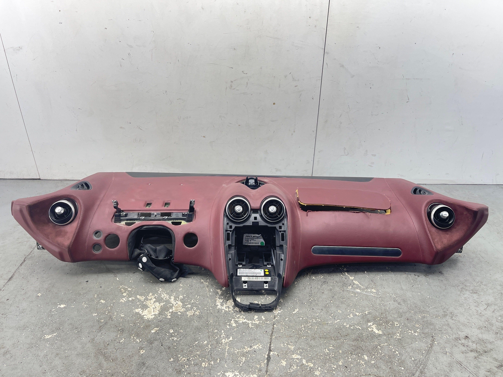 2020-2023 MCLAREN GT FRONT DASHBOARD PANEL BAROLO RED *NEEDS REPAIR* OEM 2021