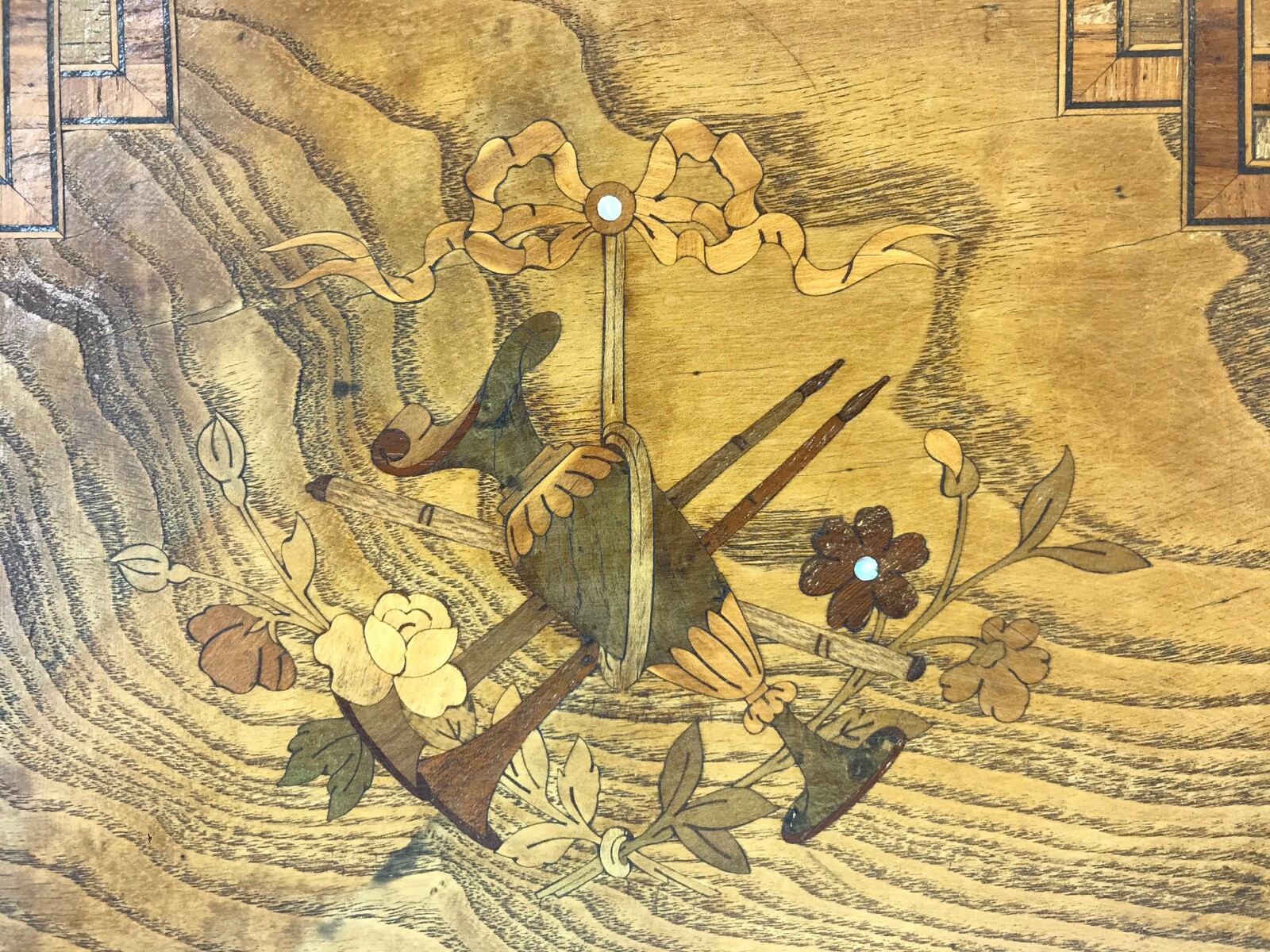 Picture 2 of 9