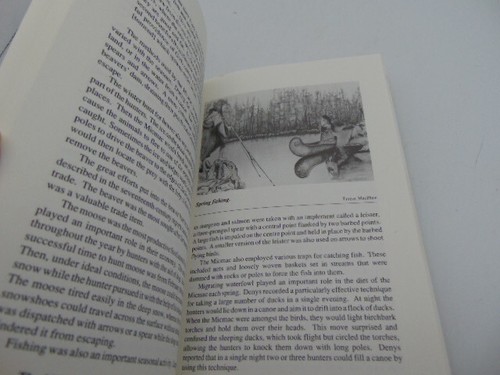 Micmac (Peoples of the Maritimes) 1991 S. Davis Softcover Four East Publications - Picture 7 of 12