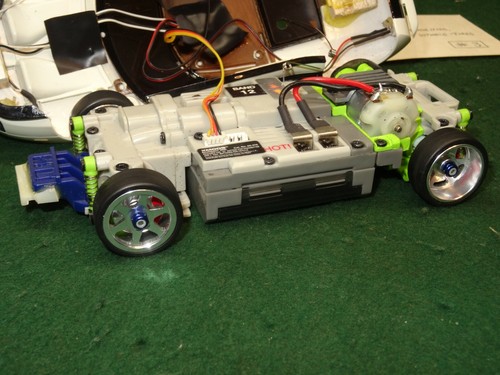 Radio Shack X-MODS Ford GT Stage 1 Motor MINI-Z Rare Body UPGRADES LIGHTS Kyosho - Picture 9 of 9