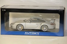 1/18 AUTOART PORSCHE 911 (997) GT2 , SILVER , 77898