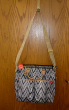 NWT Skip Hop Duo Special Edition Diaper Bag Zig Zag