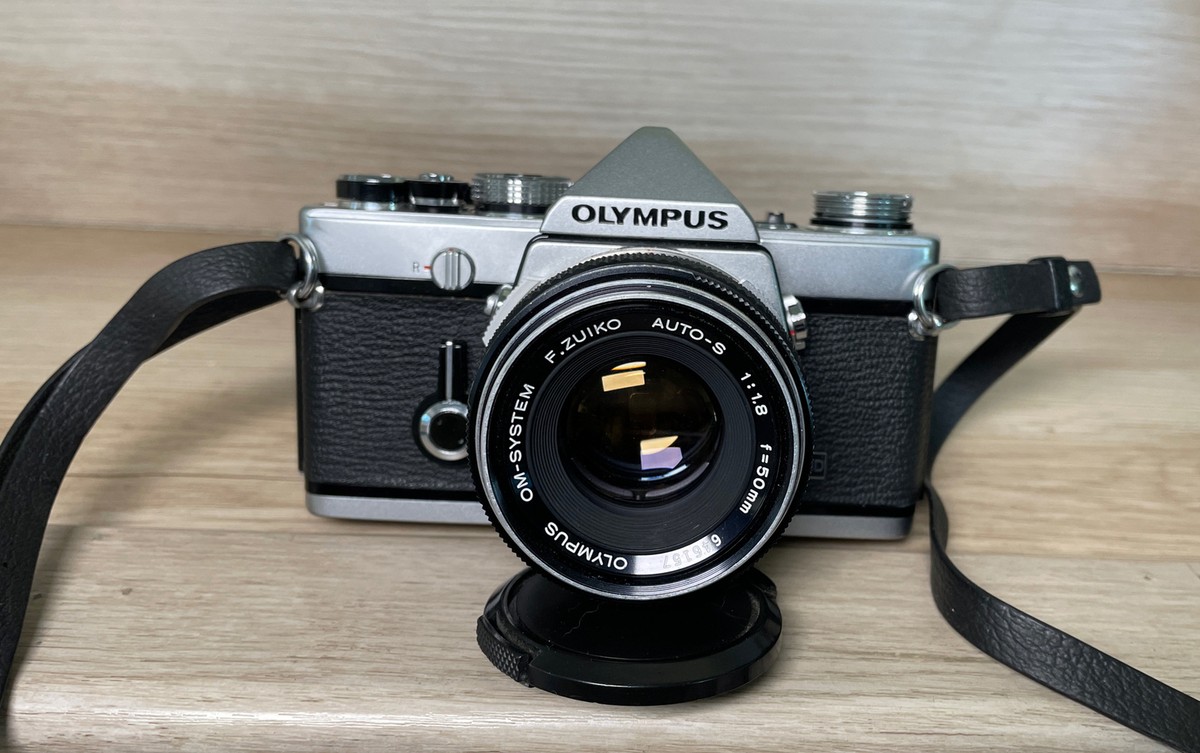 Olympus OM-1 MD Chrome 35mm Film SLR c/w F.Zuiko Auto-S 50mm f/1.8