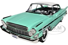 1961 DESOTO ADVENTURER LIGHT GREEN 1/18 DIECAST MODEL BY ROAD SIGNATURE 92738