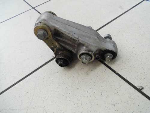 WB1. Honda CBR 600 F PC23 Federbeinumlenkung Umlenkung Federbein Knochen