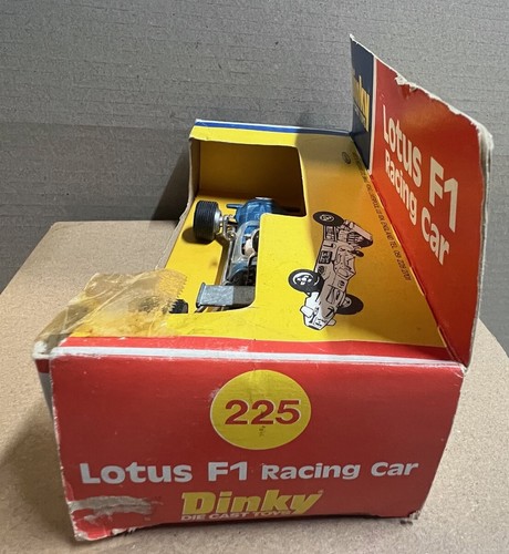 Vintage Dinky Toy 1:32 Lotus F1 Racing Car#7. Model #225. Diecast Mint 1972 RARE - Picture 11 of 12