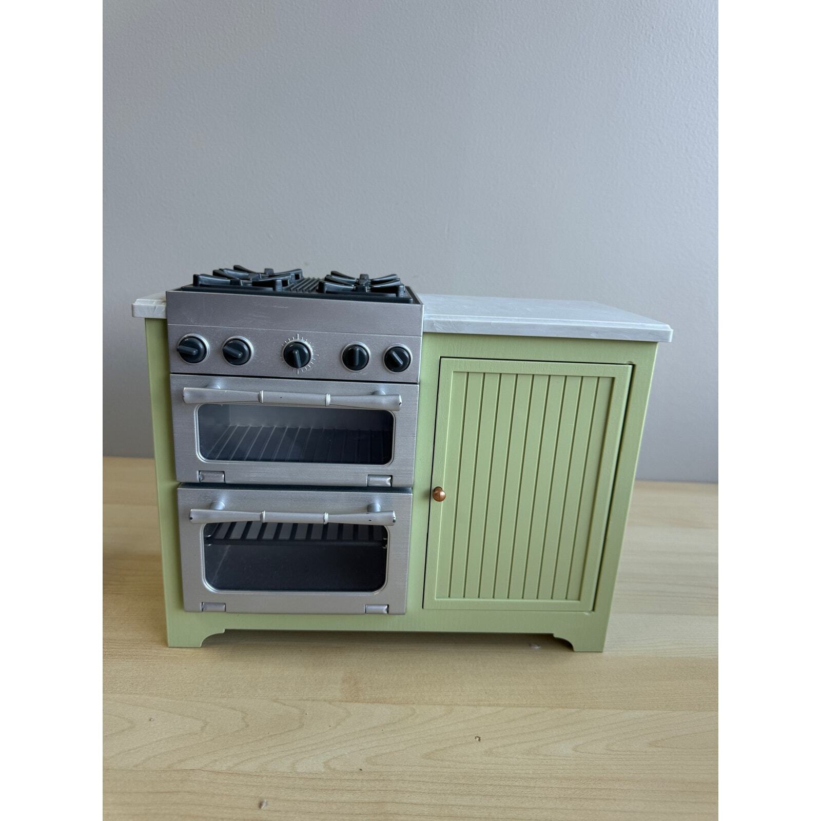 American girl doll Blaire Farm Restaurant Kitchen Stove Green