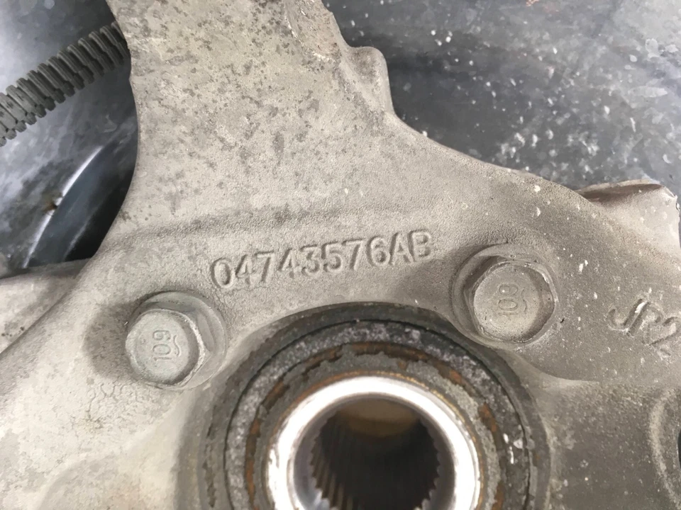 Dodge Grand Caravan 2017 buje de cojinete de rueda delantera derecha 04743576AB KAD13508 OEM. Foto 4 de 4