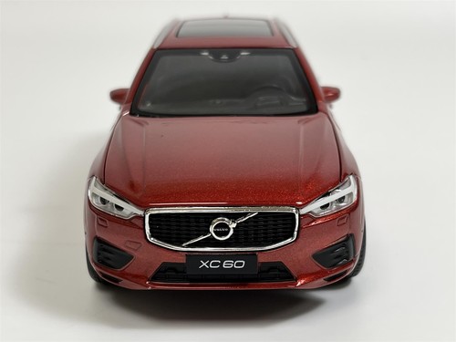 Volvo XC60 Fusion Red LHD 1:32 Scale Tayumo 32100114 - Picture 2 of 11