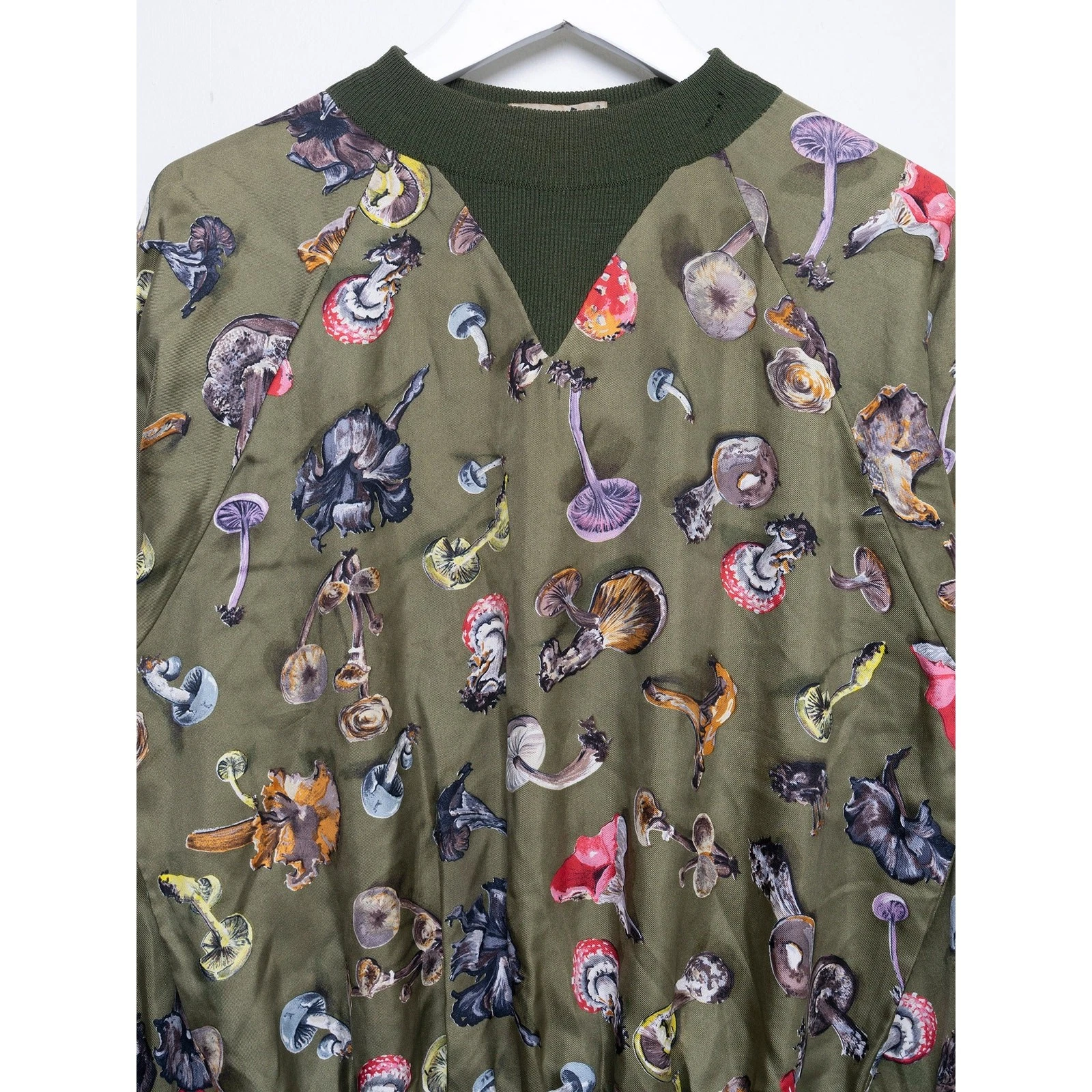 HERMÈS Maglione girocollo funghi seta