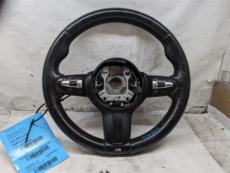 2013 2014 2015 2016 2017 BMW M235i 328 335 428 435 M SPORT STEERING WHEEL - Image 2 of 4