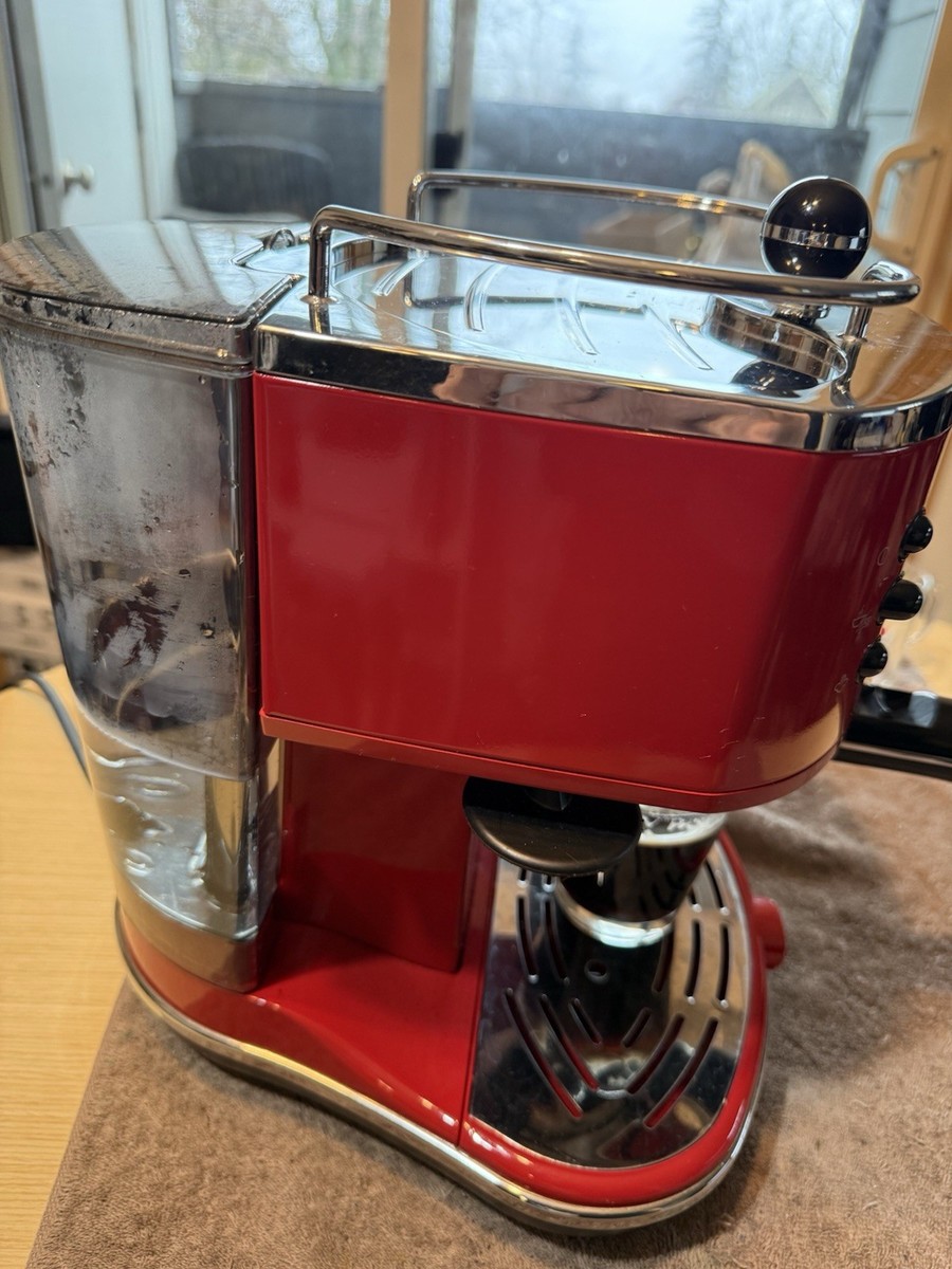 DeLonghi Icona Espresso Maker ECO-310.BK - Red - Read Description