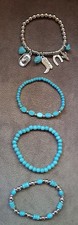Set of 4 fashion bracelets
